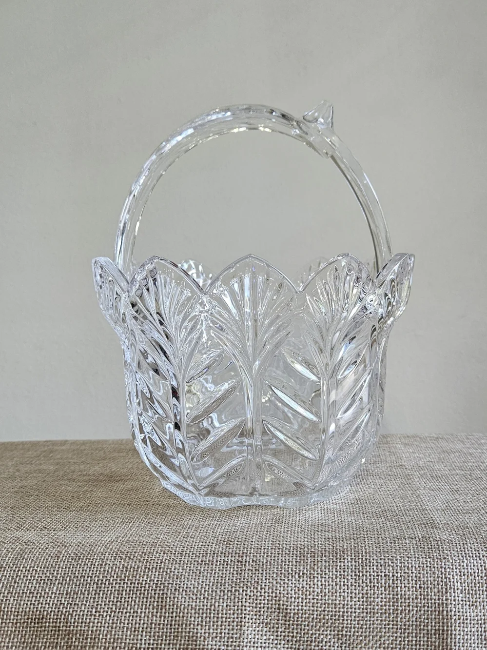Fifth Ave Crystal Basket ✨️